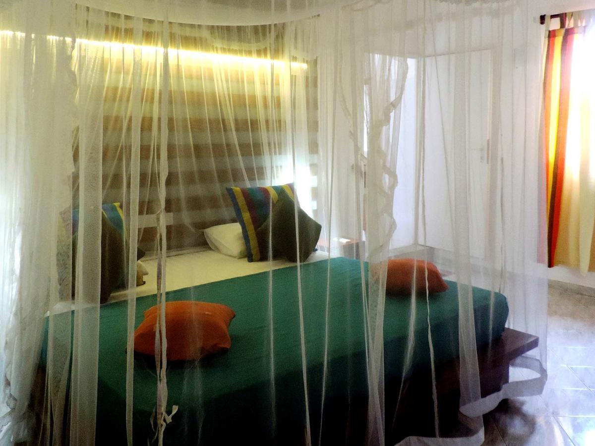 Primrose Guest House 우나와투나 외부 사진